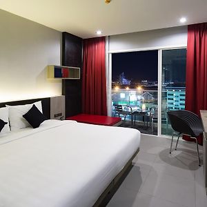 Deluxe Zimmer mit Kingsize-Bett